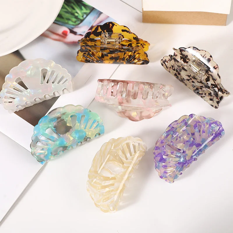 Wholesale Hollowed Out Acrylic Hair Clips