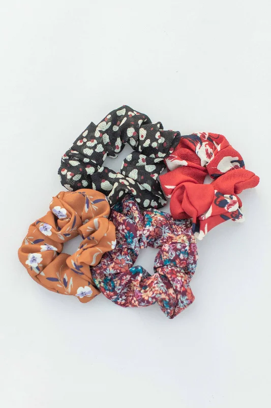 Floral Scrunchie (2 colors)