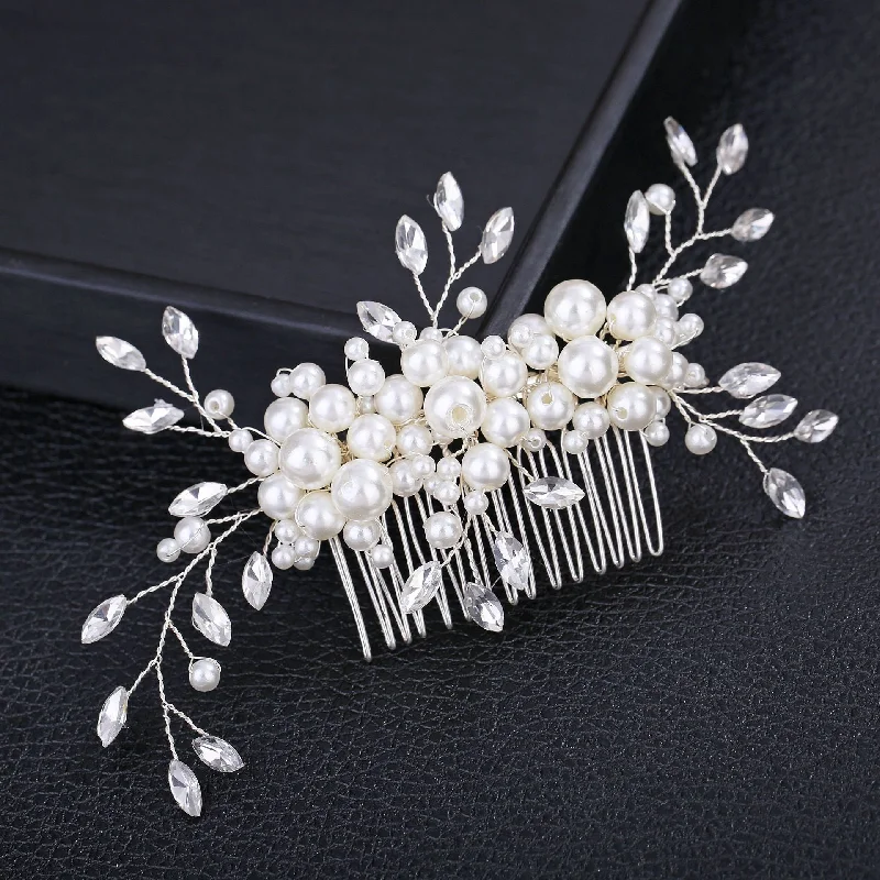 Wholesale Pearl Flower Studded Diamond Full Diamond Insert Comb